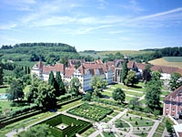 Eine Luftaufnahme der Schlossanlage von Salem